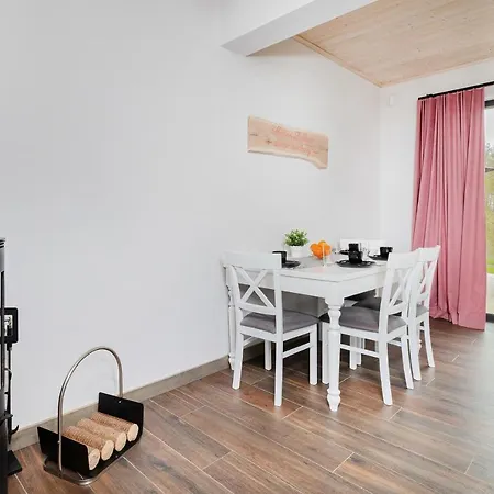 By Renters Prestige Apartamento Lubkowo