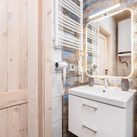Апартаменты By Renters Prestige *