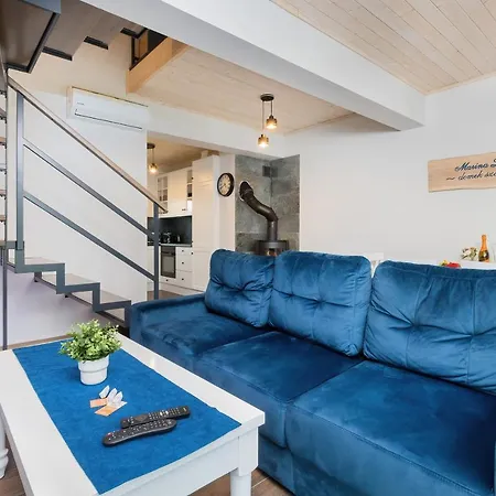 Апартаменты By Renters Prestige